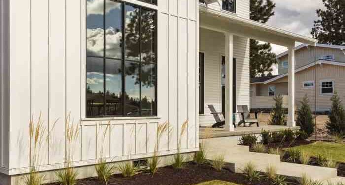 Contemporary Modern Farmhouse Exterior Design Ideas